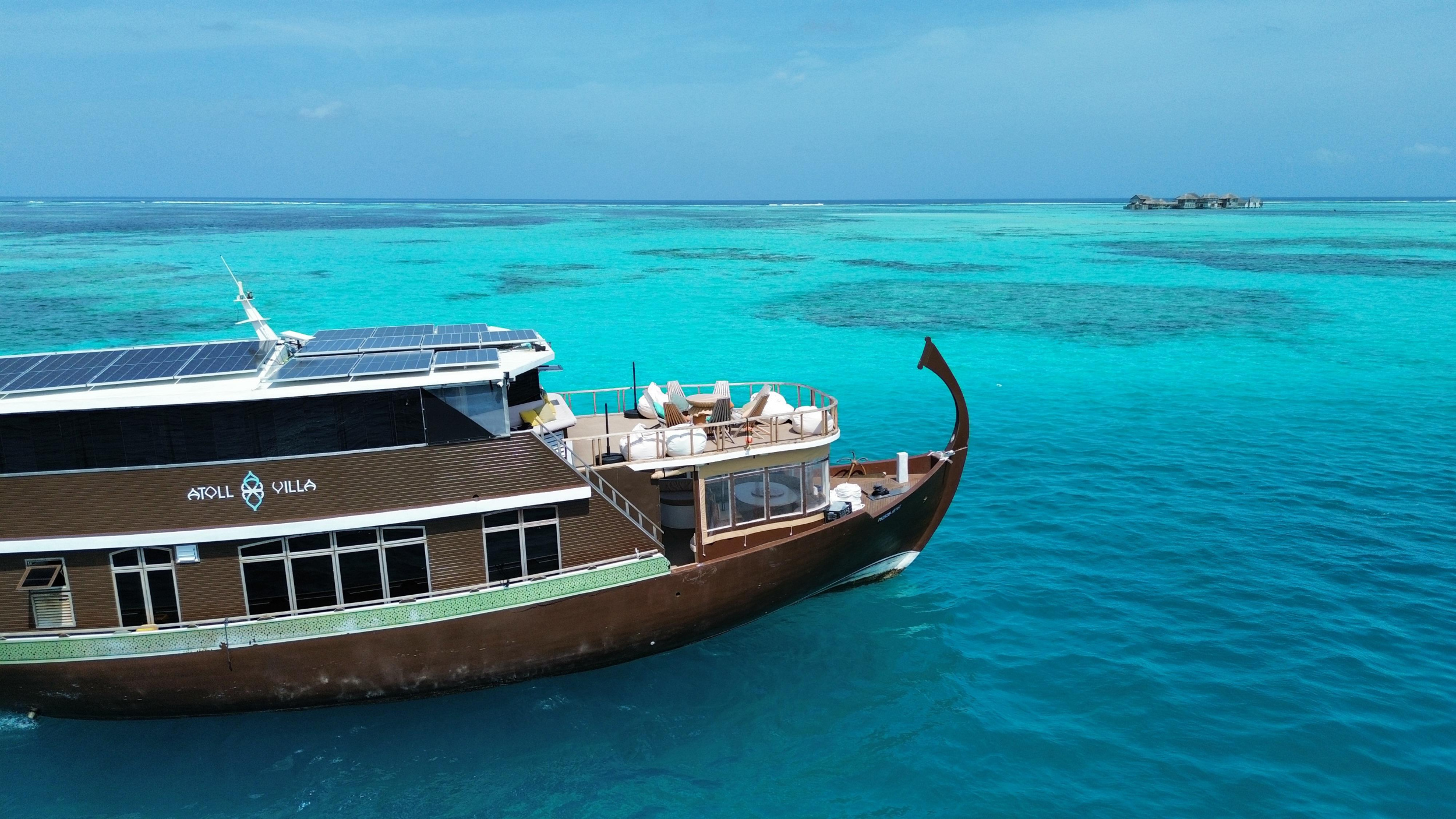 Custom build motoryacht — photo 23