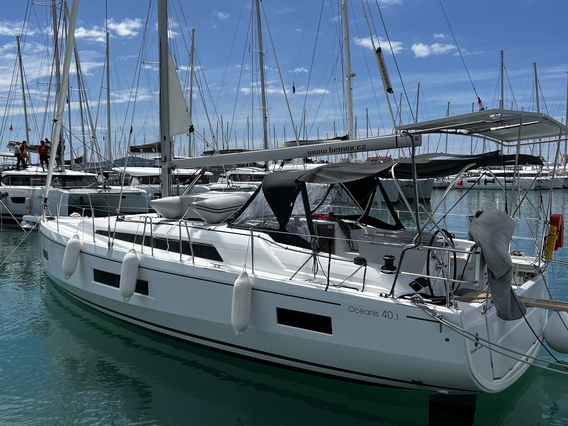 Oceanis 40.1 — photo 1