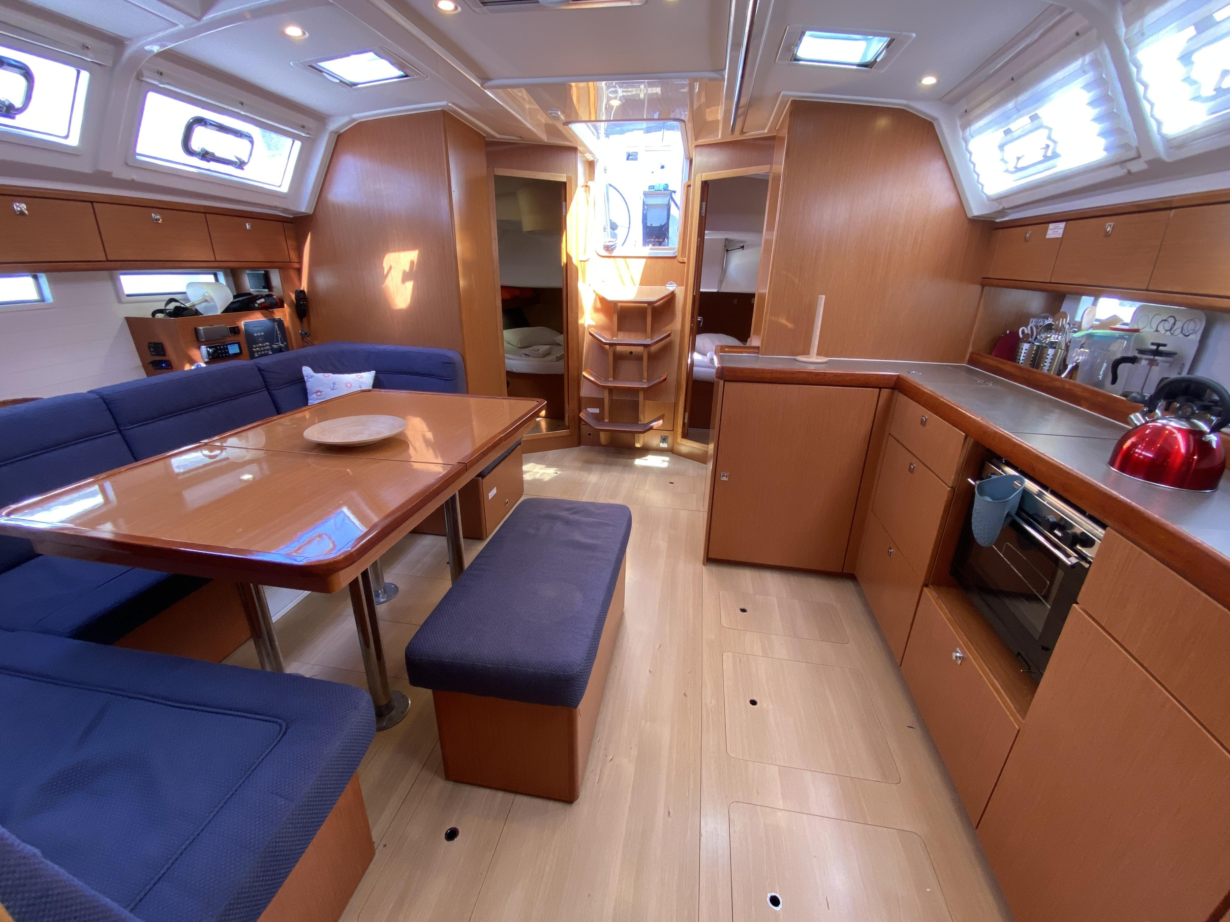 Bavaria 46 Cruiser — photo 3