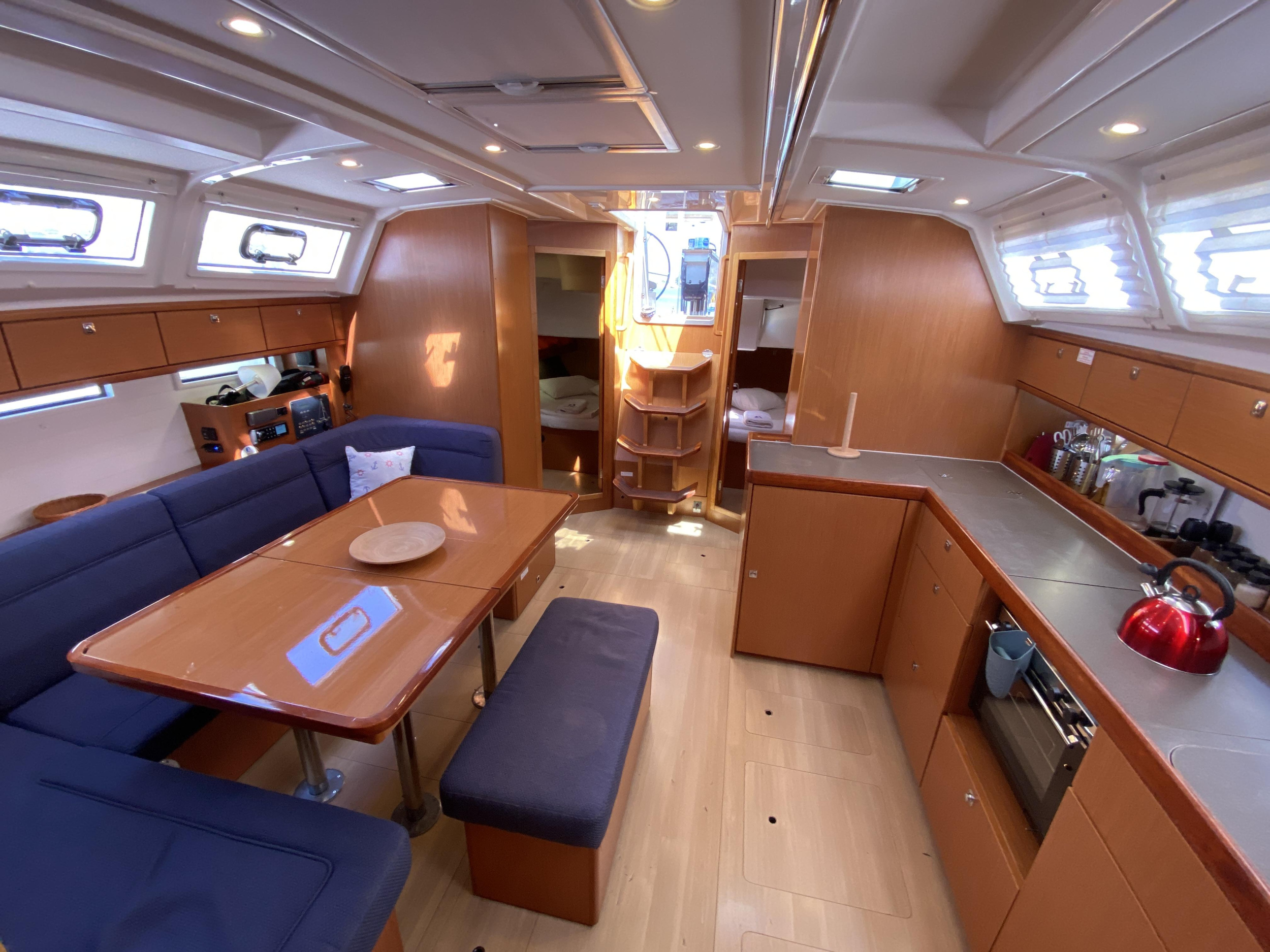 Bavaria 46 Cruiser — photo 5