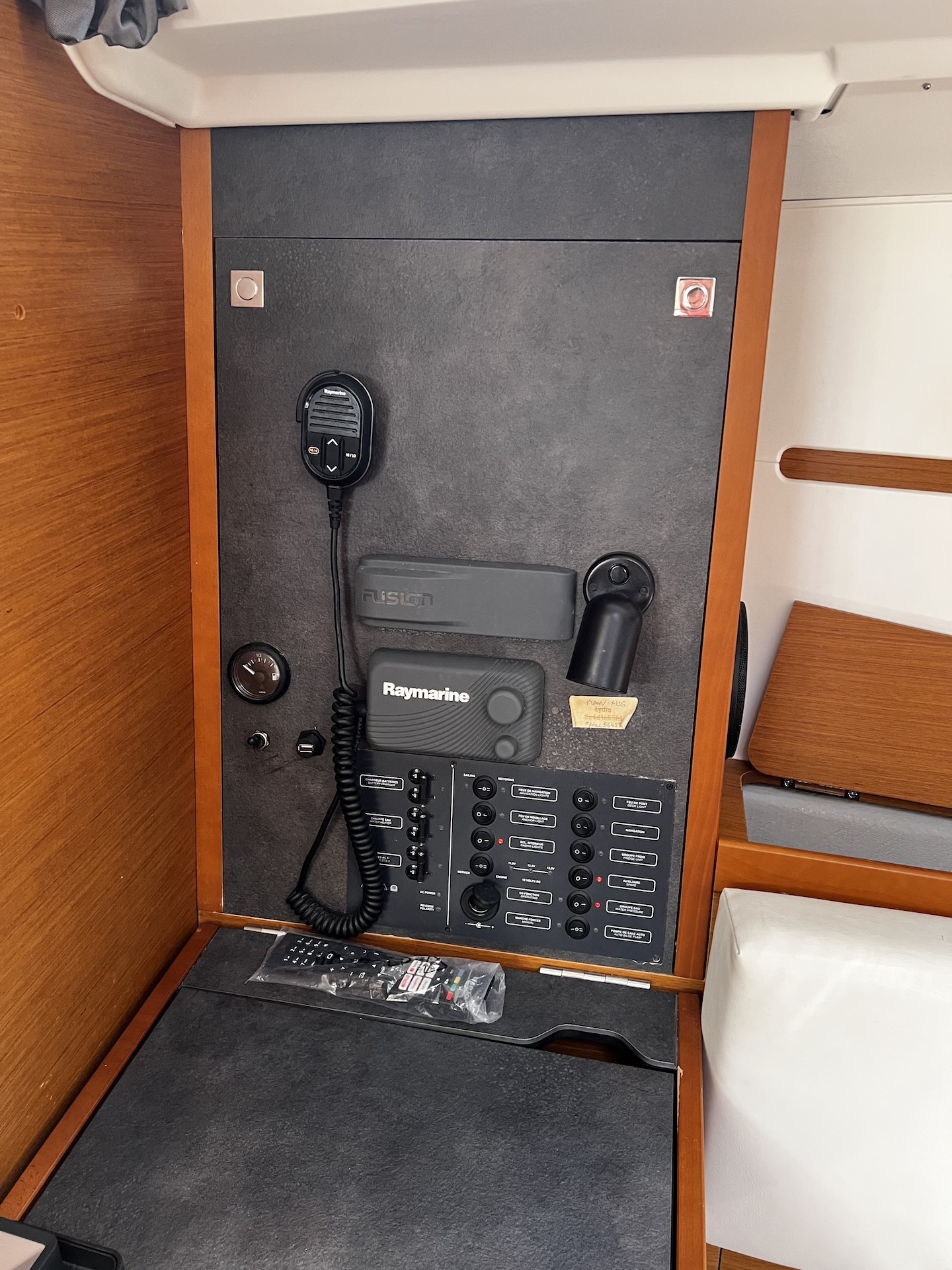 Sun Odyssey 349 — photo 11