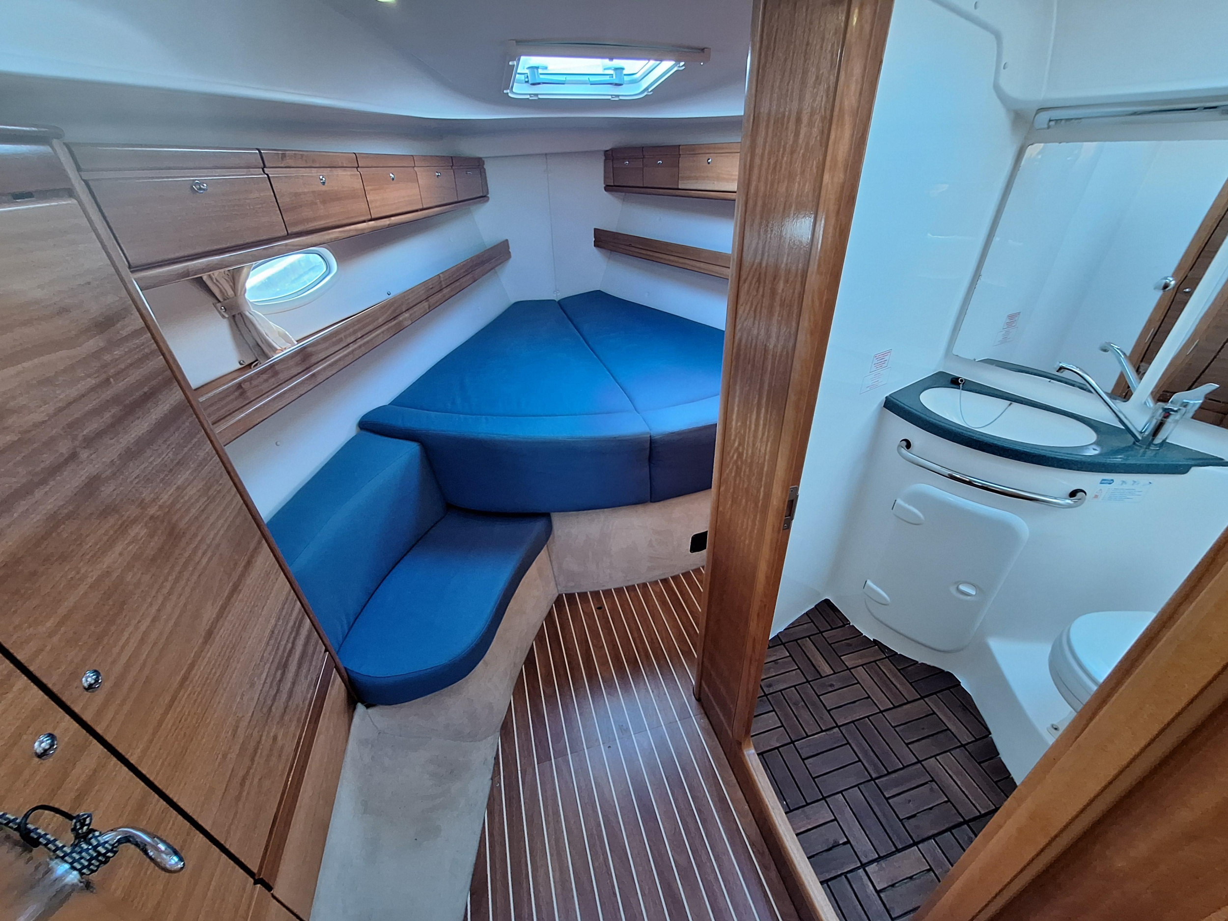 Bavaria 39 Cruiser — photo 8
