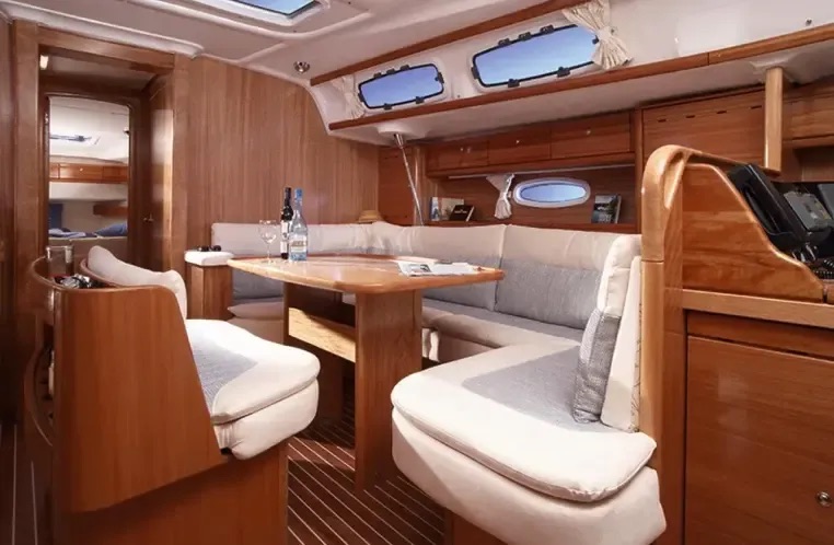 Bavaria 46 Cruiser — photo 4