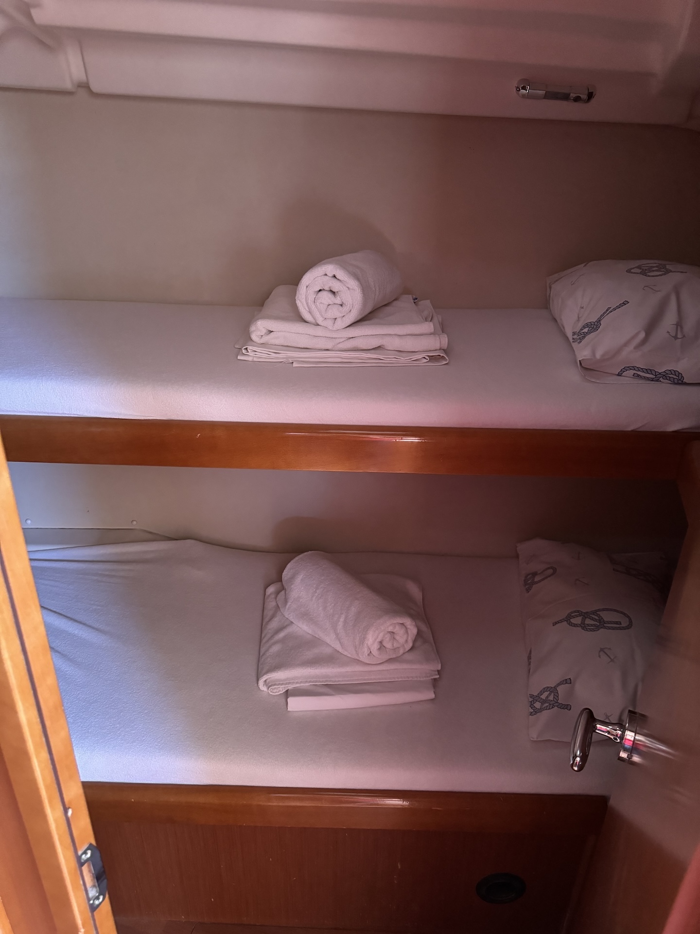 Oceanis 43 — photo 19