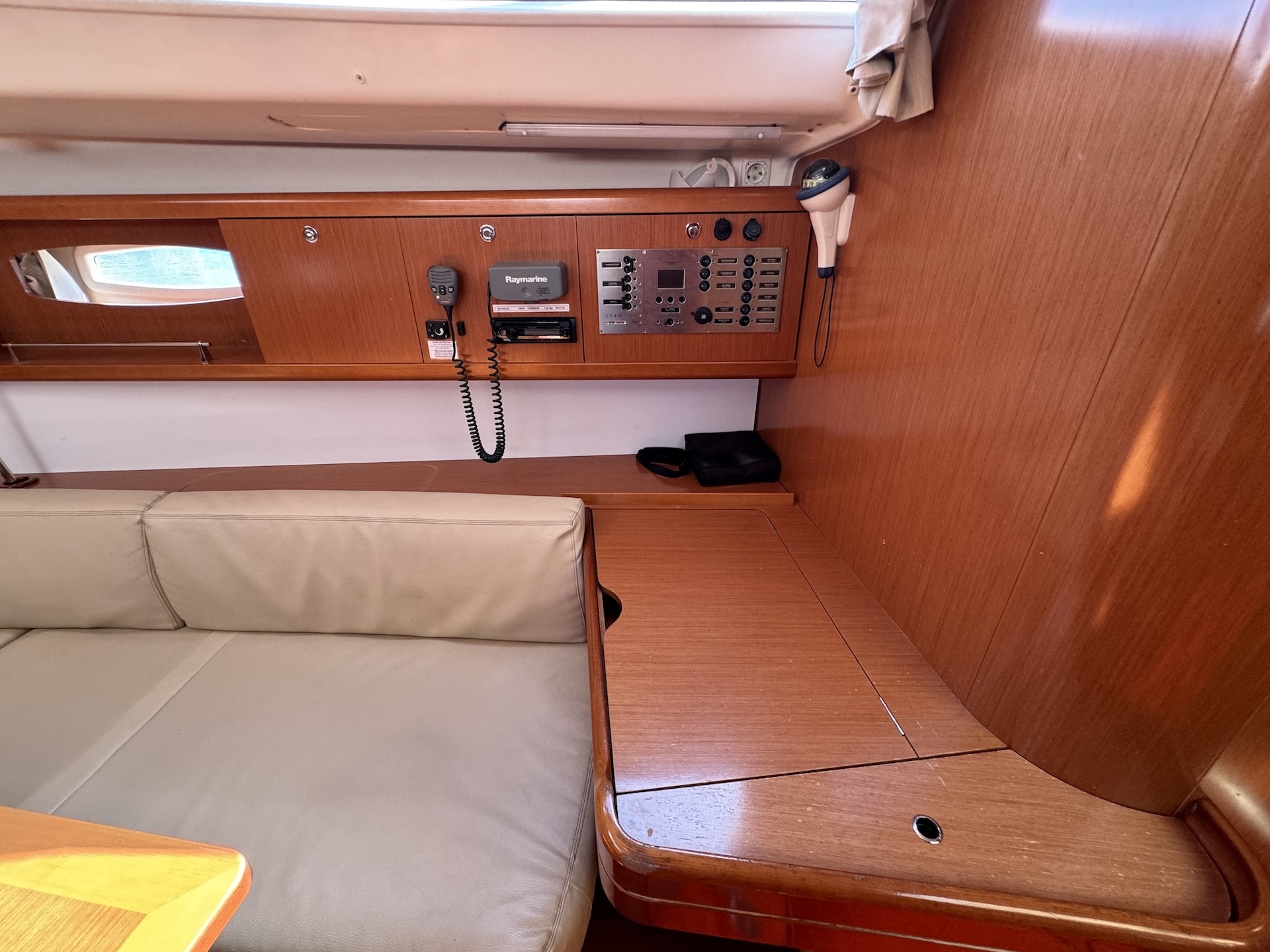 Oceanis 43 — photo 10