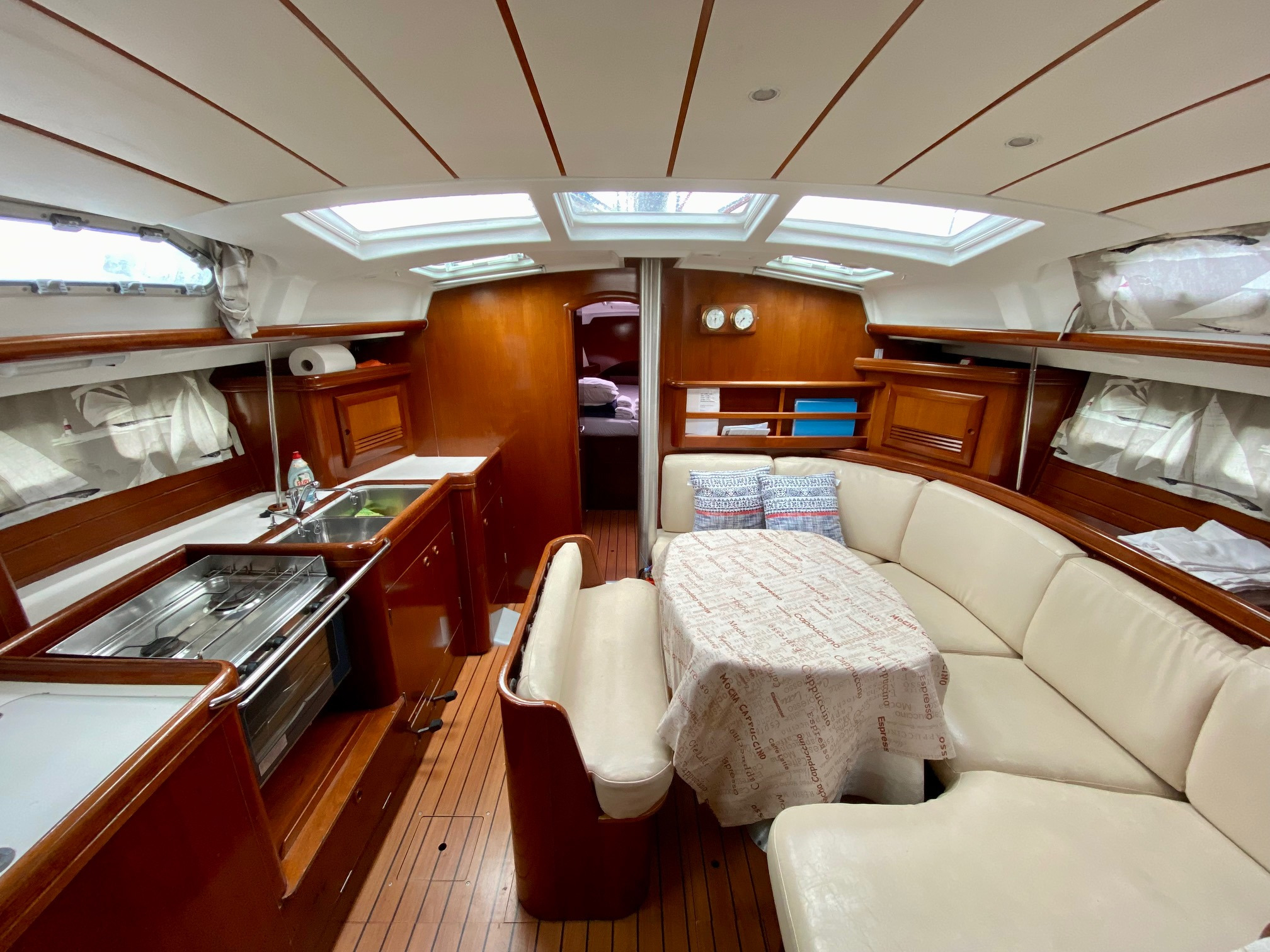 Oceanis 423 — photo 7