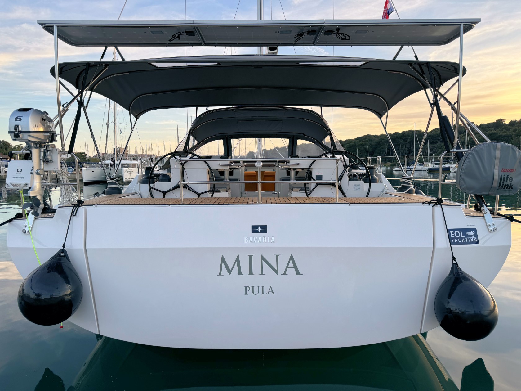Bavaria C57 Style — photo 20