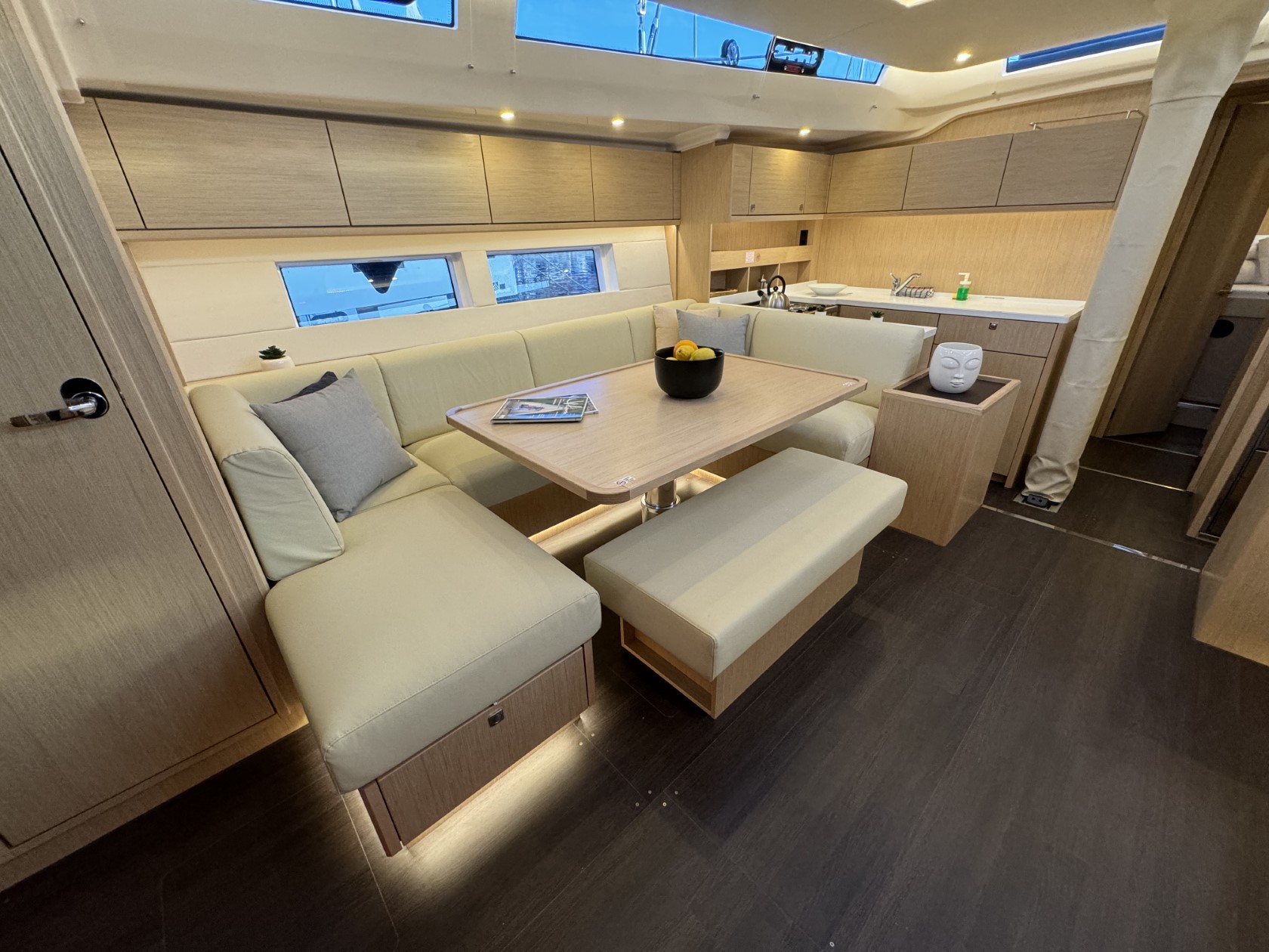 Bavaria C57 Style — photo 52