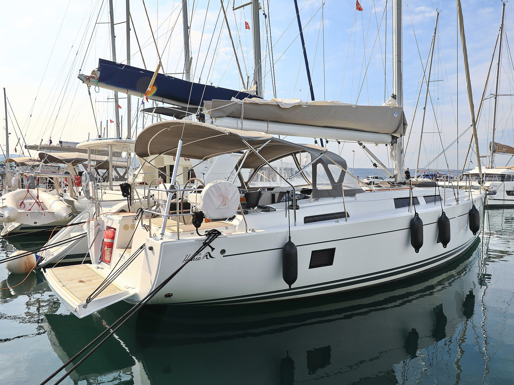 Hanse 458 — photo 1