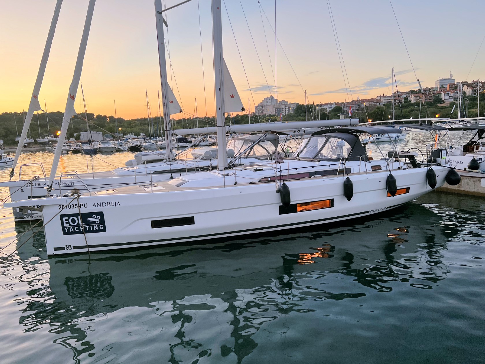 Dufour 470 Grand Large — photo 43