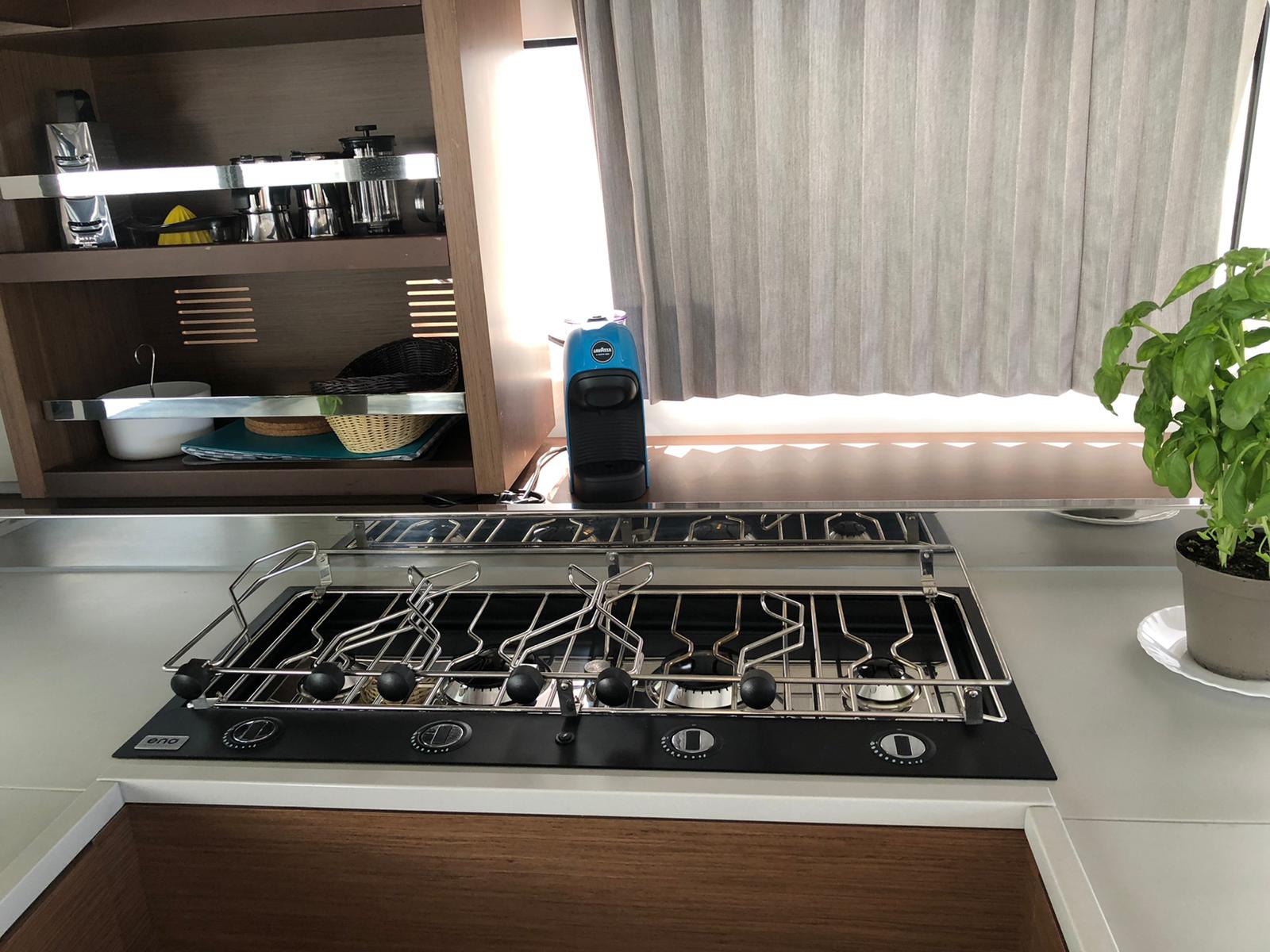 Lagoon 46 — photo 15