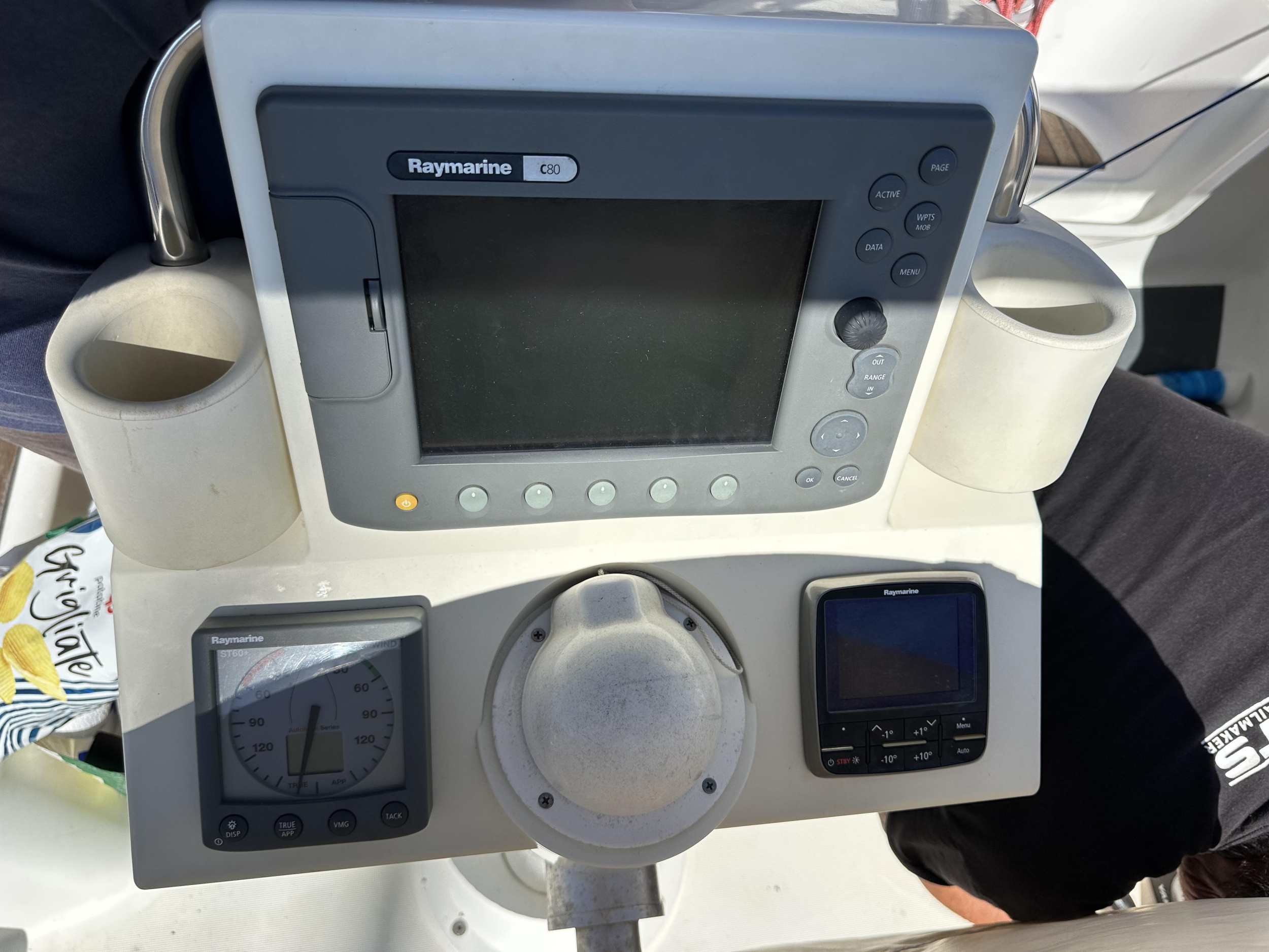 Oceanis 34 — photo 6