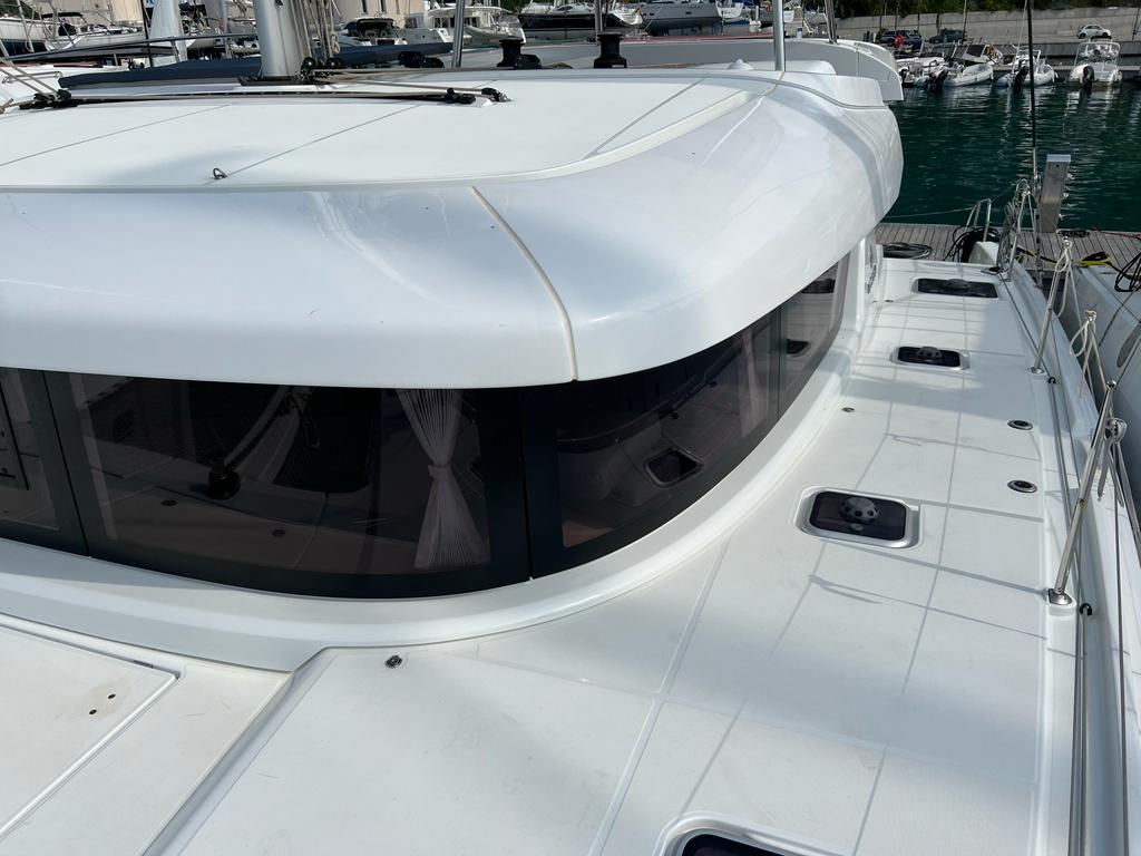 Lagoon 42 — photo 12
