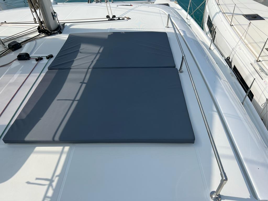 Lagoon 42 — photo 18