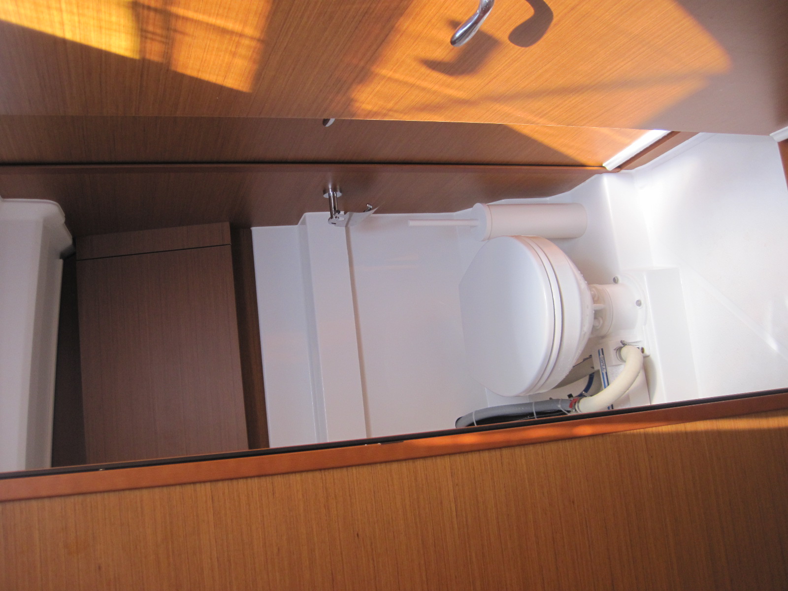 Sun Odyssey 490 — photo 2