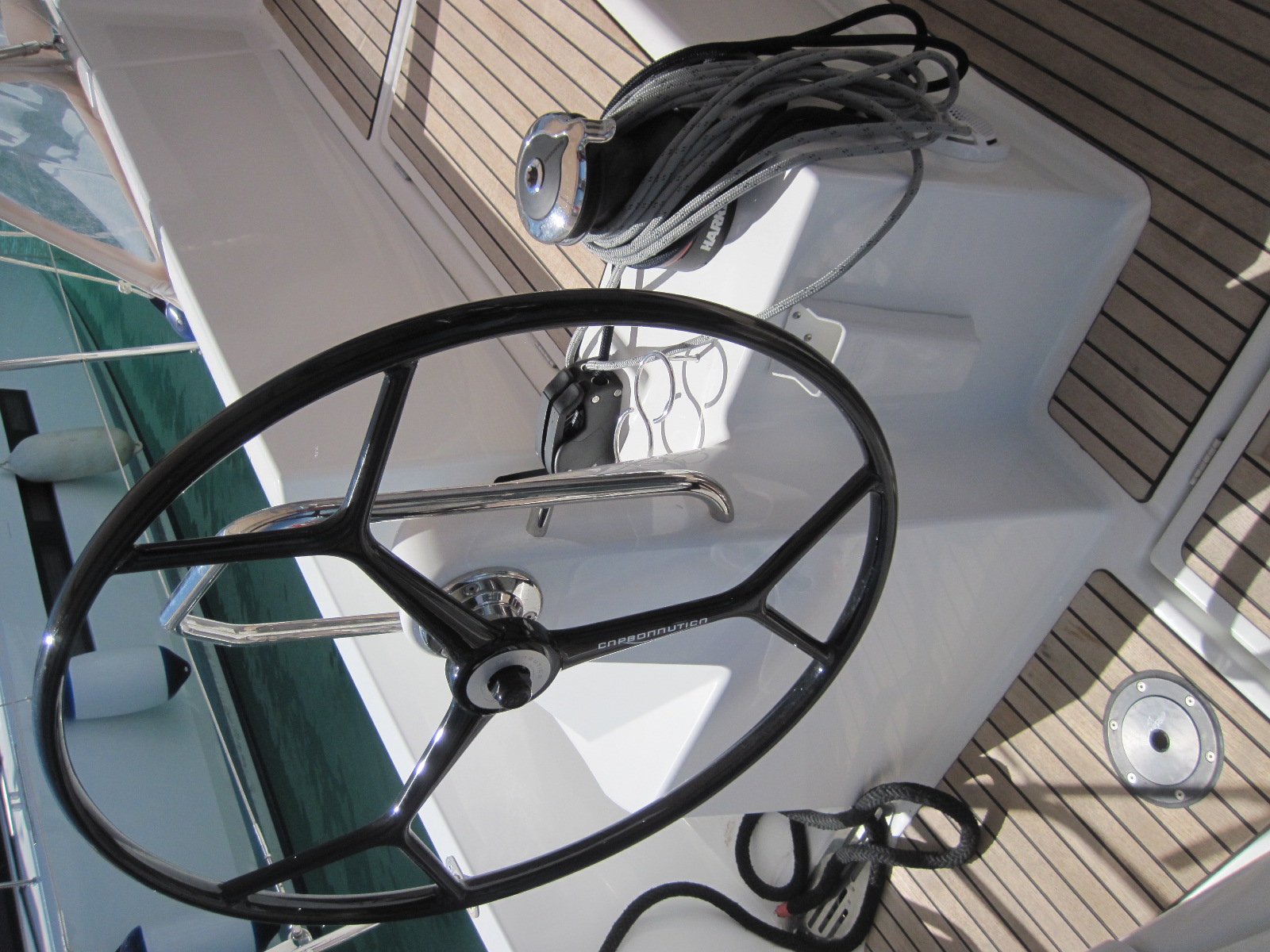 Sun Odyssey 440 — photo 3