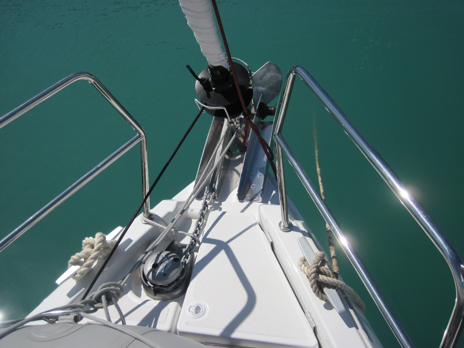 Sun Odyssey 440 — photo 6