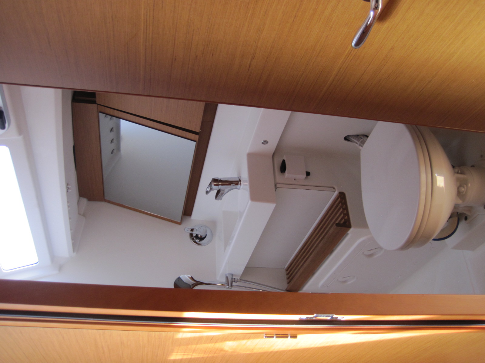 Sun Odyssey 440 — photo 35