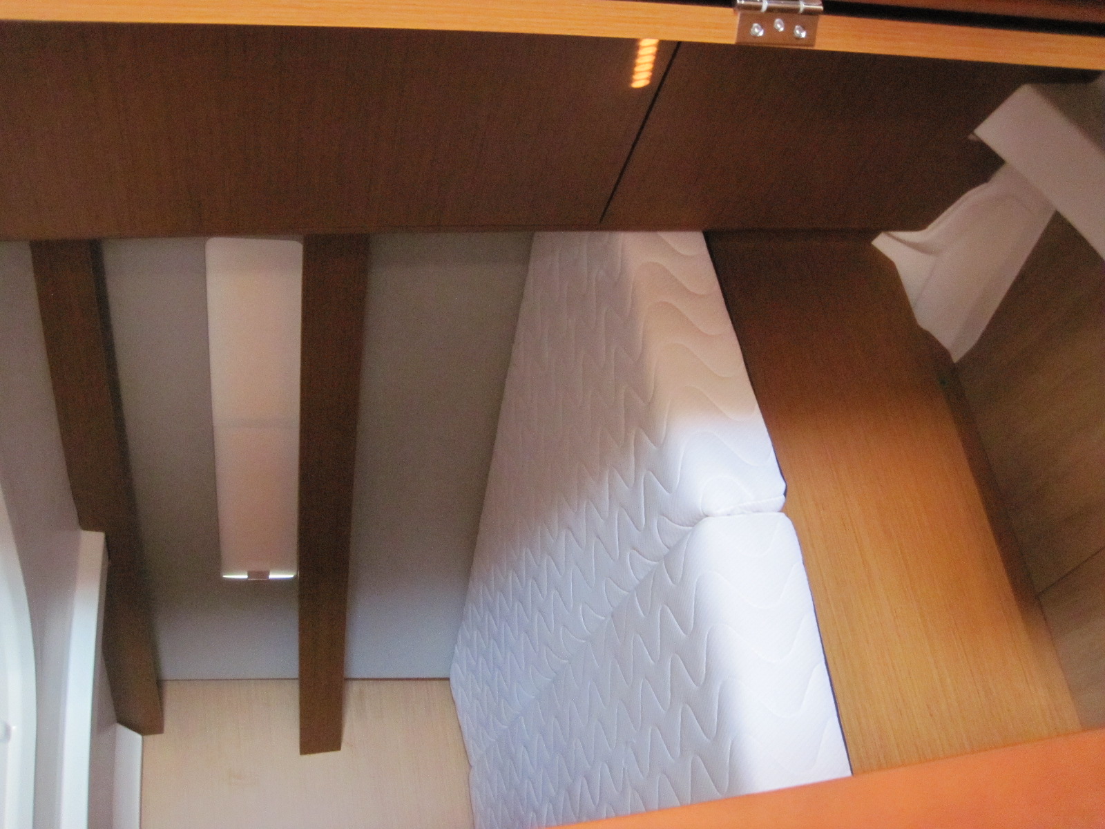 Sun Odyssey 440 — photo 9