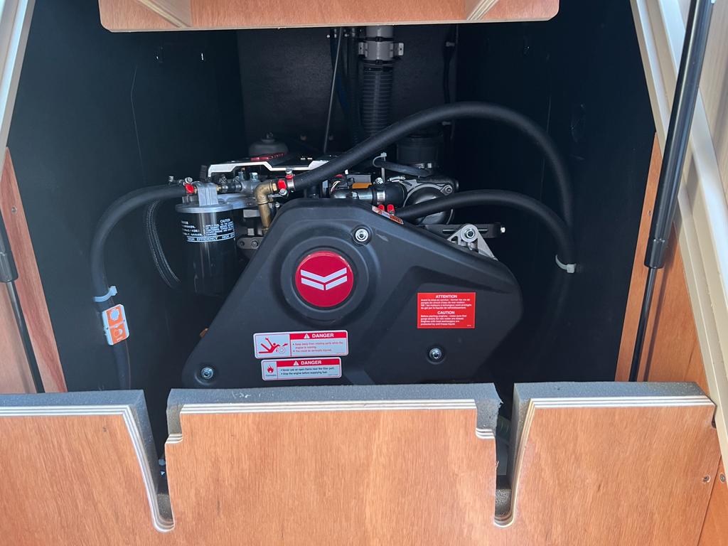 Oceanis 40.1 — photo 22