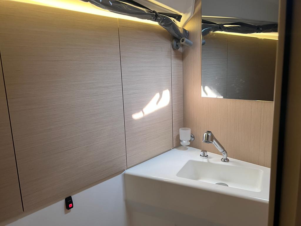 Oceanis 40.1 — photo 7
