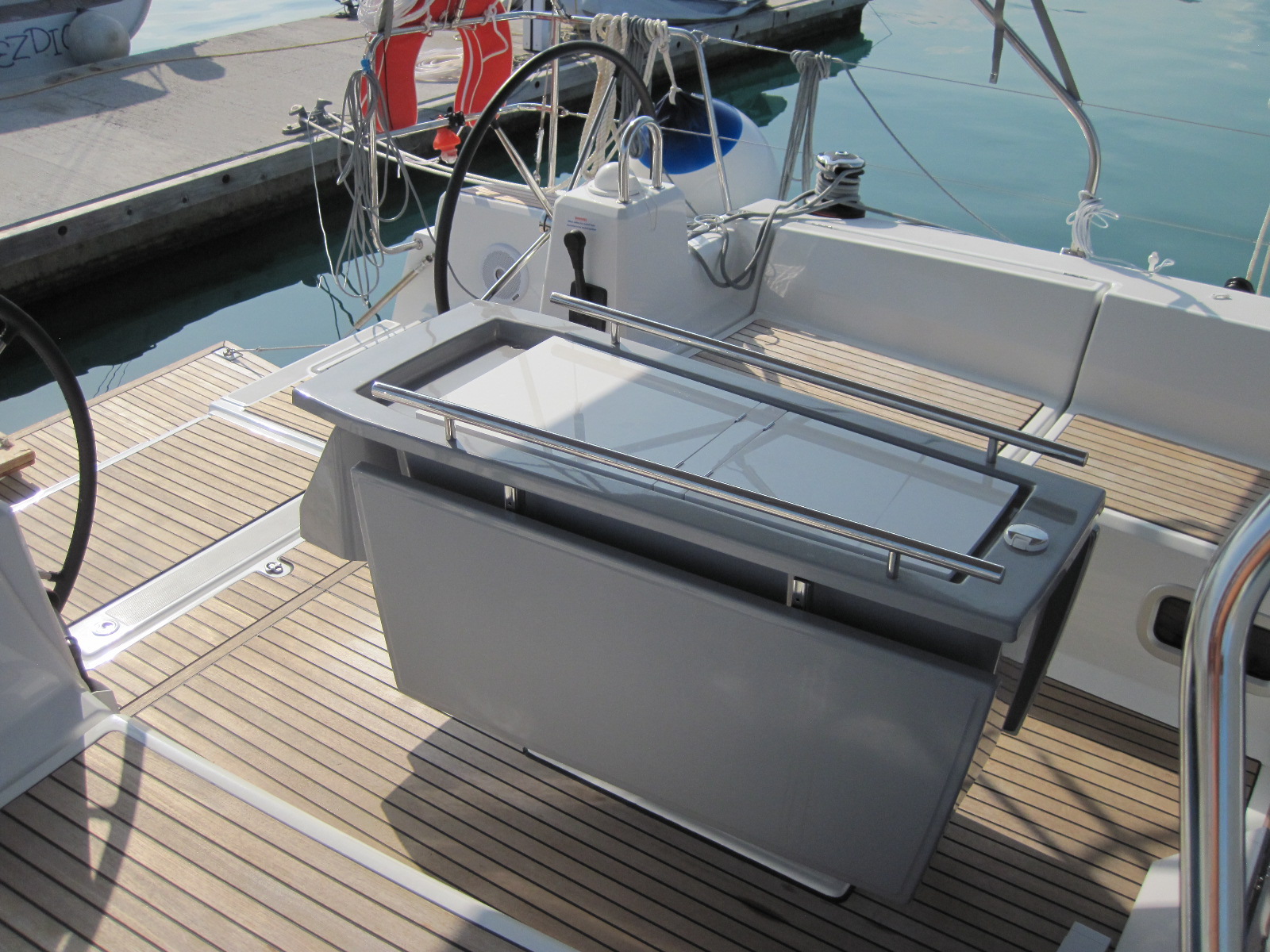 Oceanis 41.1 — photo 15