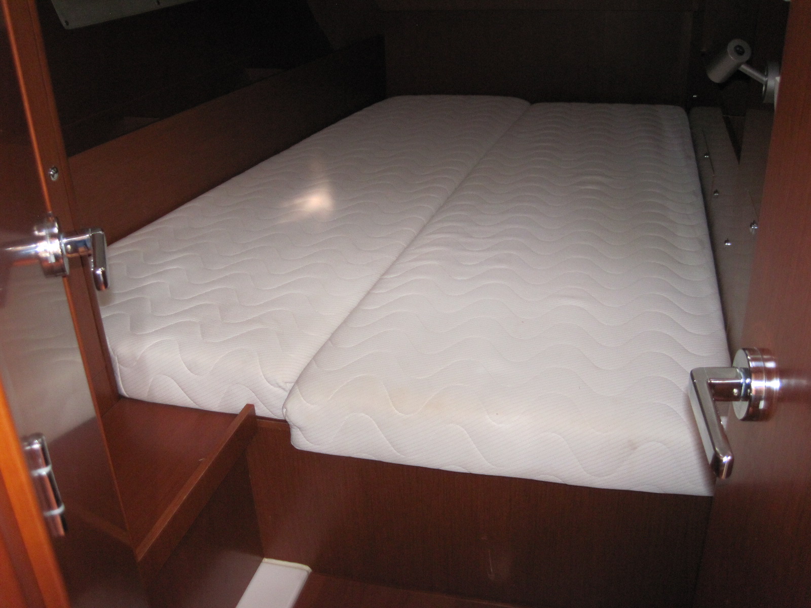 Oceanis 41.1 — photo 19