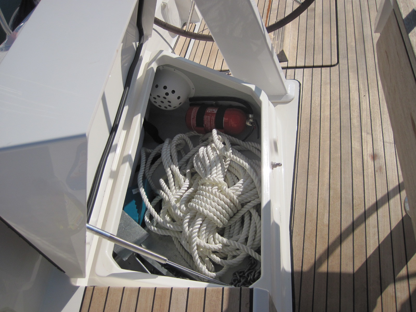 Bavaria Cruiser 41 — photo 8