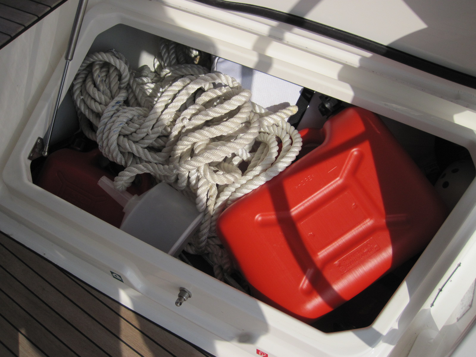 Bavaria Cruiser 37 — photo 10