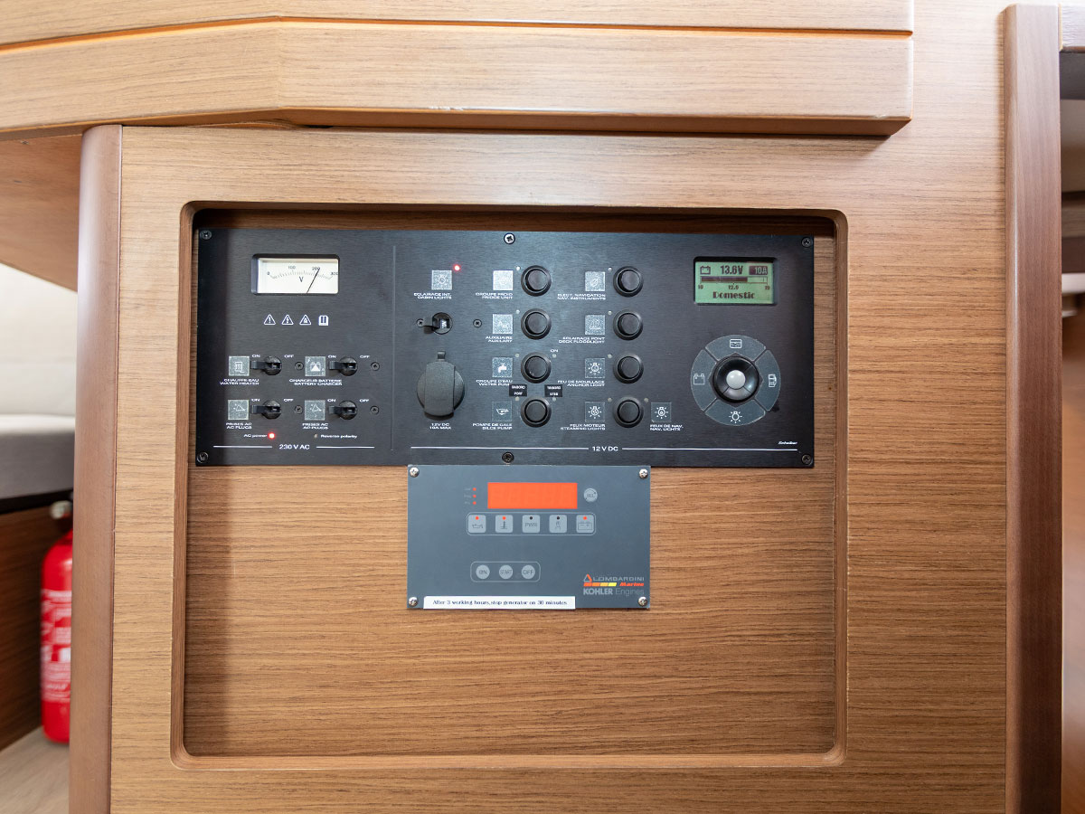 Lagoon 42 — photo 25