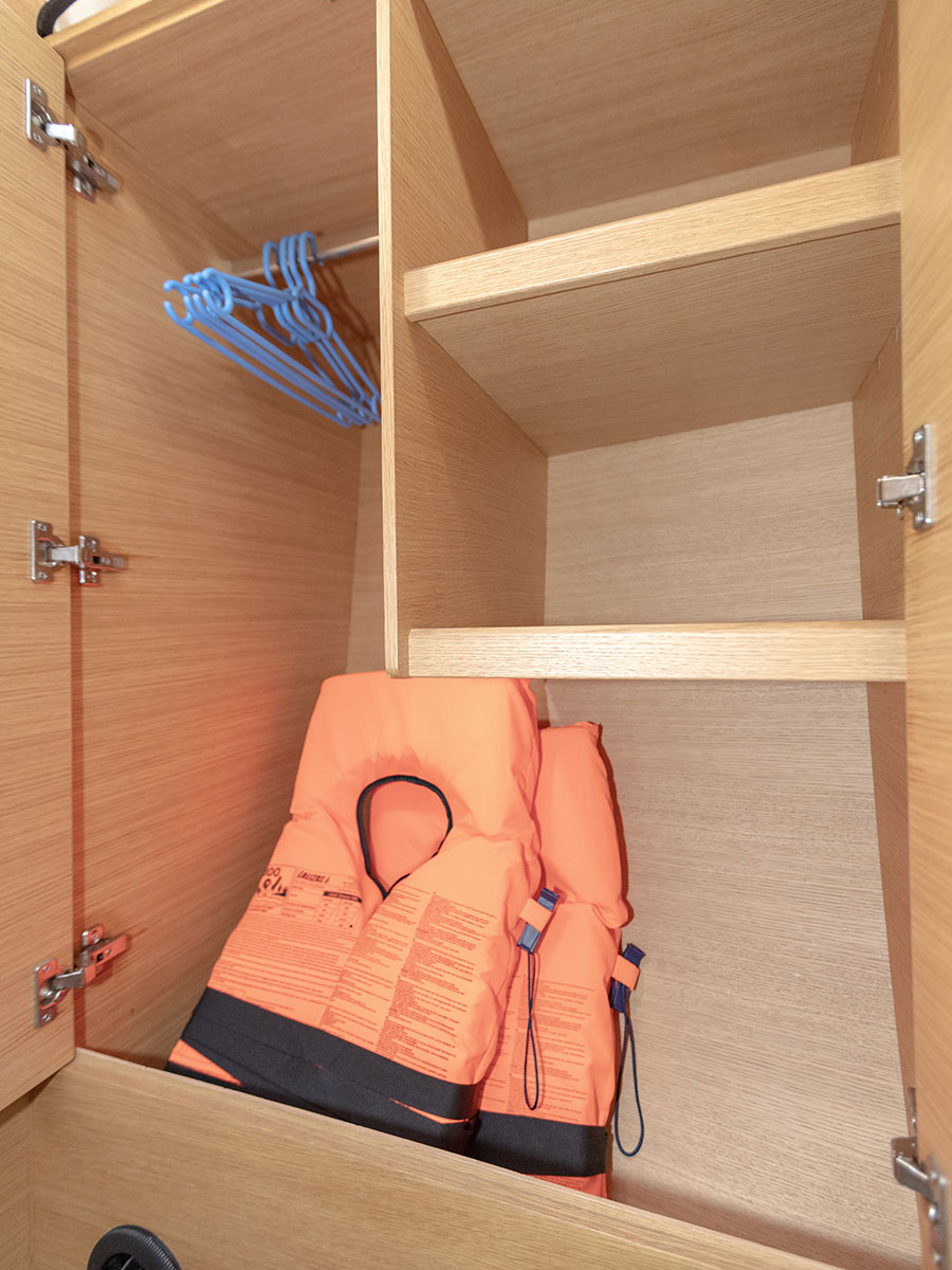 Elan E5 — photo 24