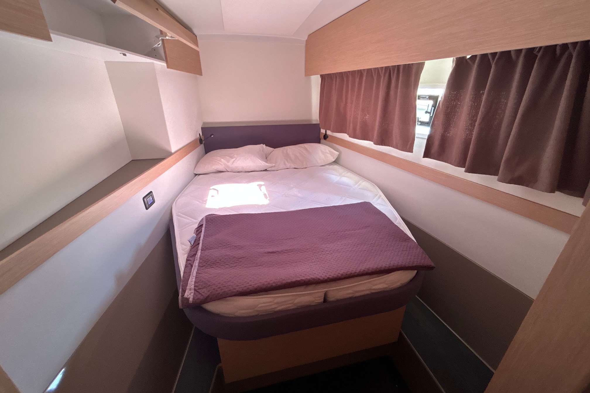 Fountaine Pajot Astrea 42 — photo 11