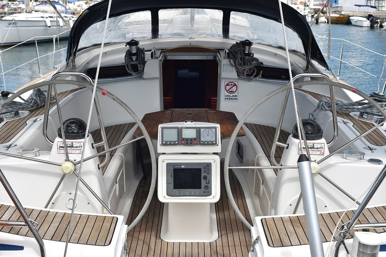 Bavaria Cruiser 50 — photo 4