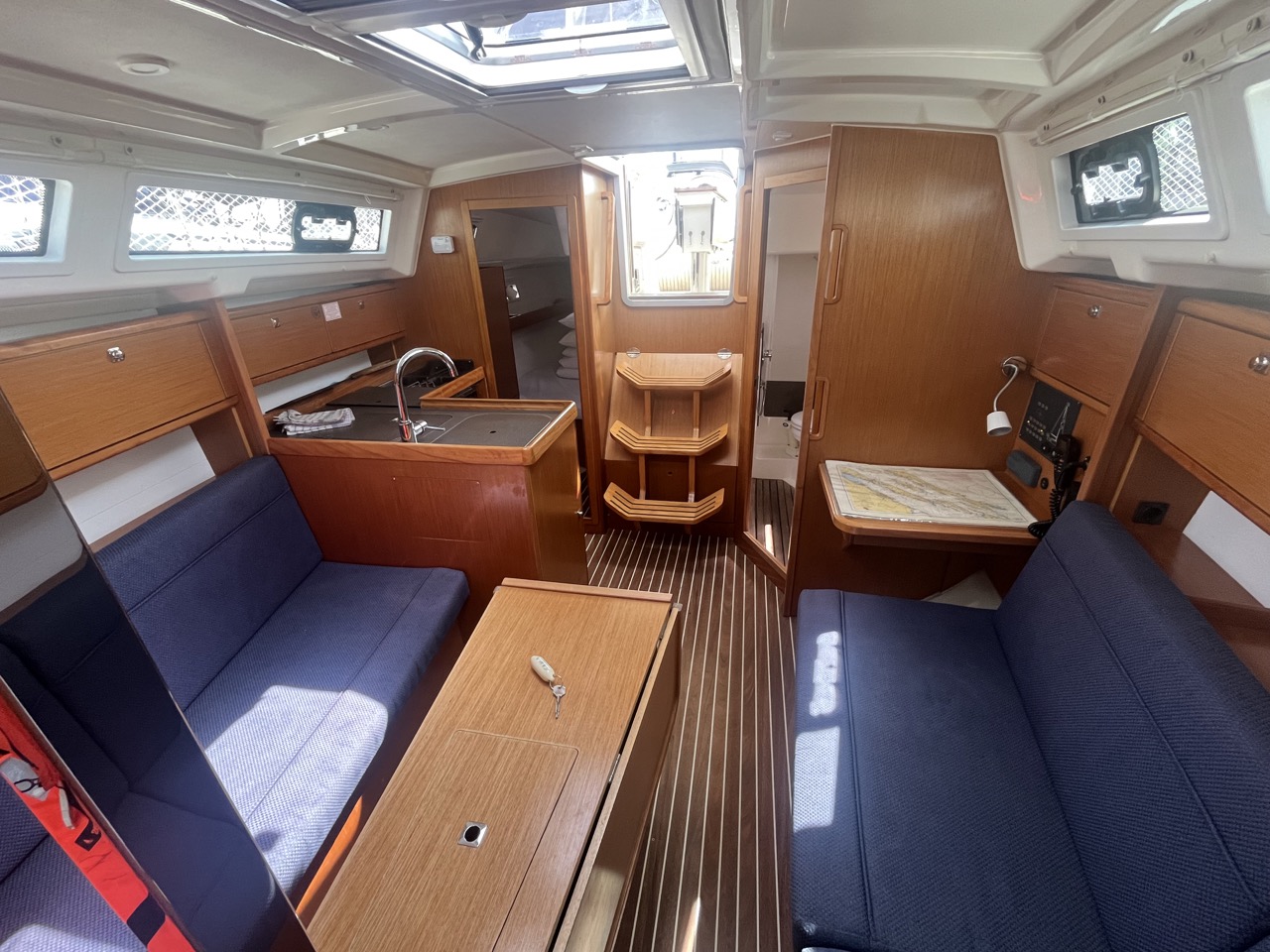 Bavaria Cruiser 34 — photo 15