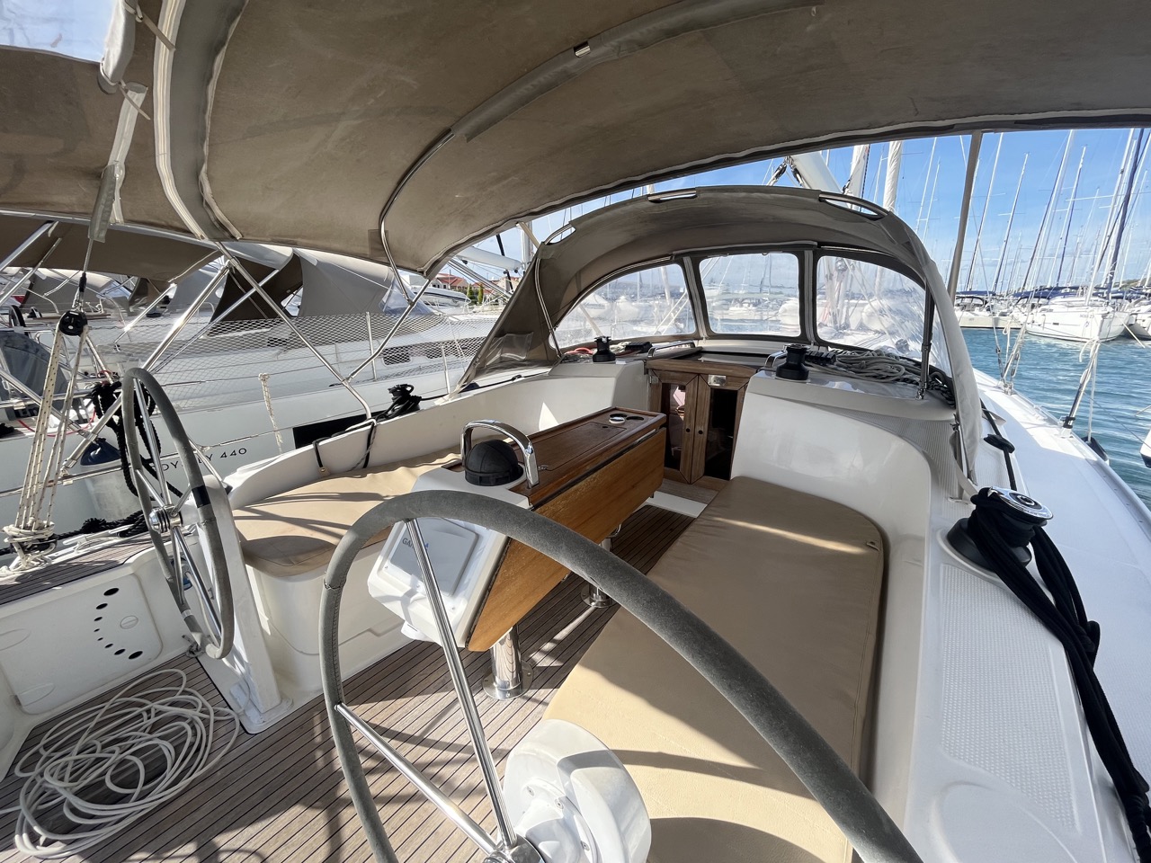 Bavaria Cruiser 37 — photo 14