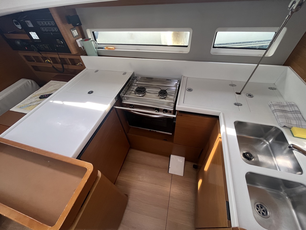 Sun Odyssey 440 — photo 13