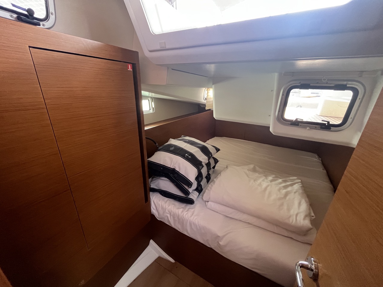 Sun Odyssey 440 — photo 4