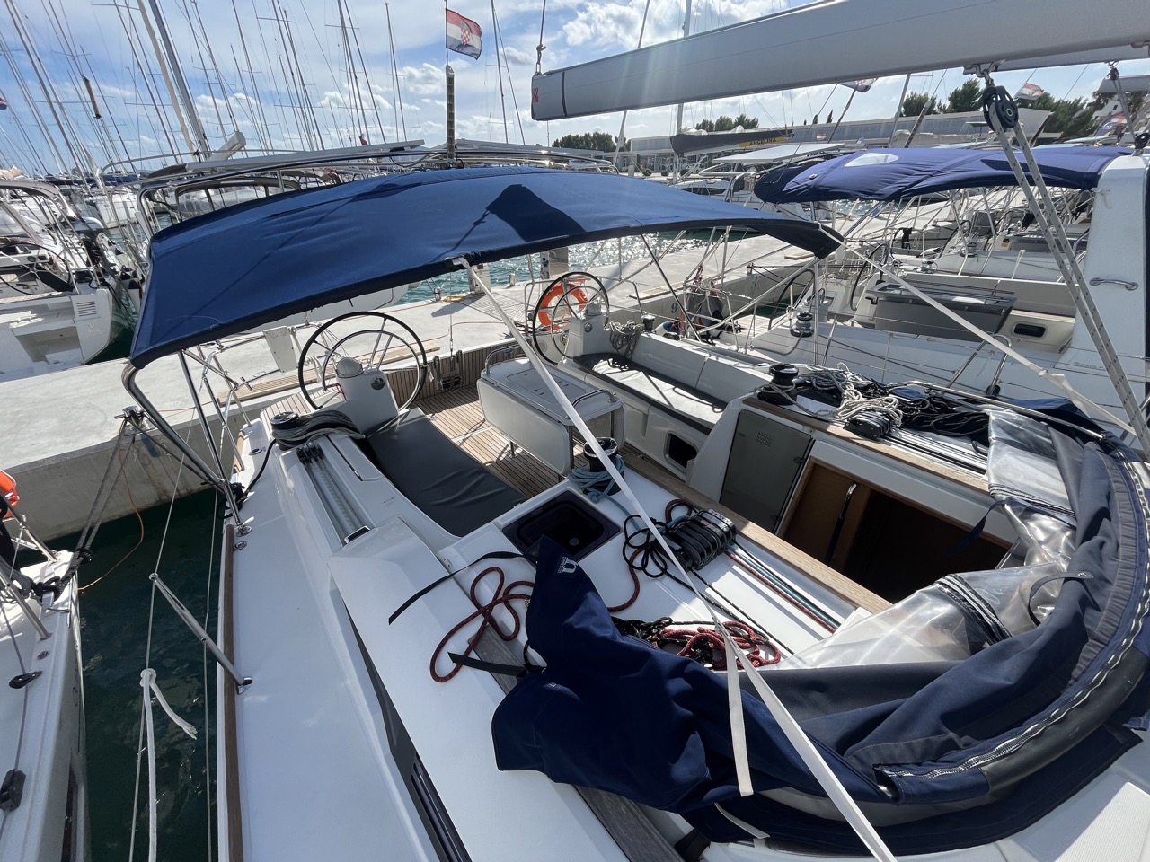 Sun Odyssey 479 — photo 12