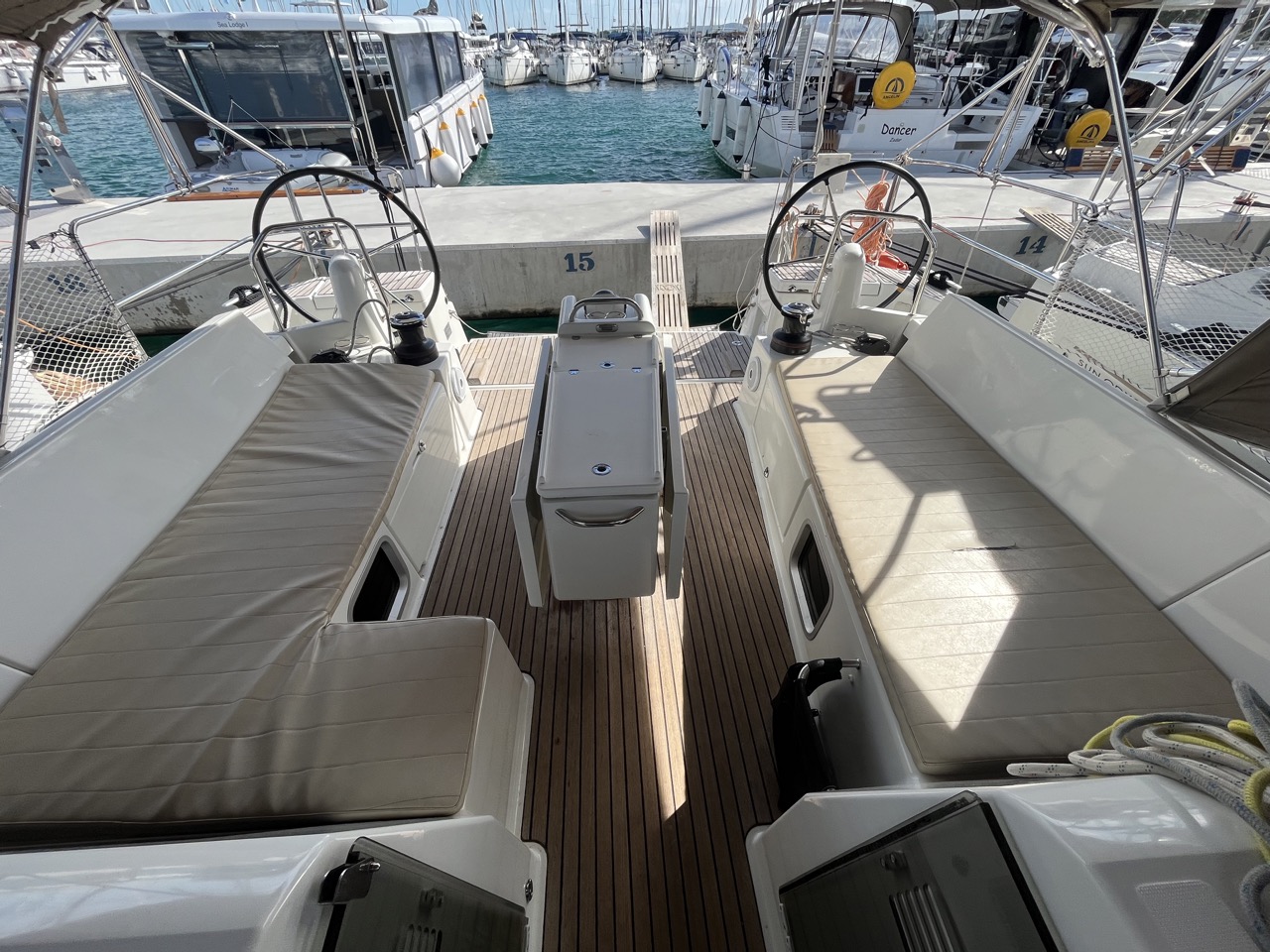 Sun Odyssey 490 — photo 12