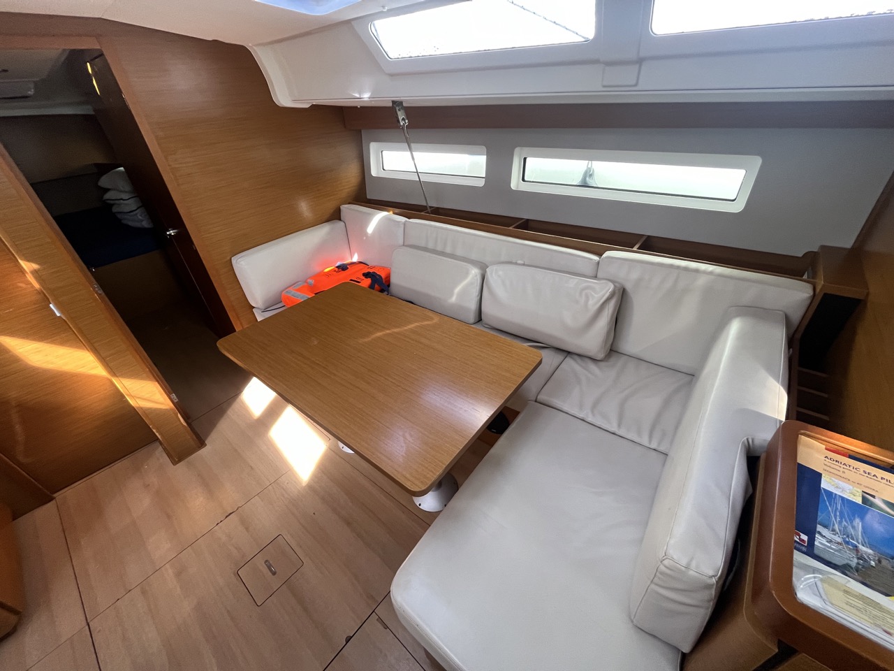 Sun Odyssey 490 — photo 13