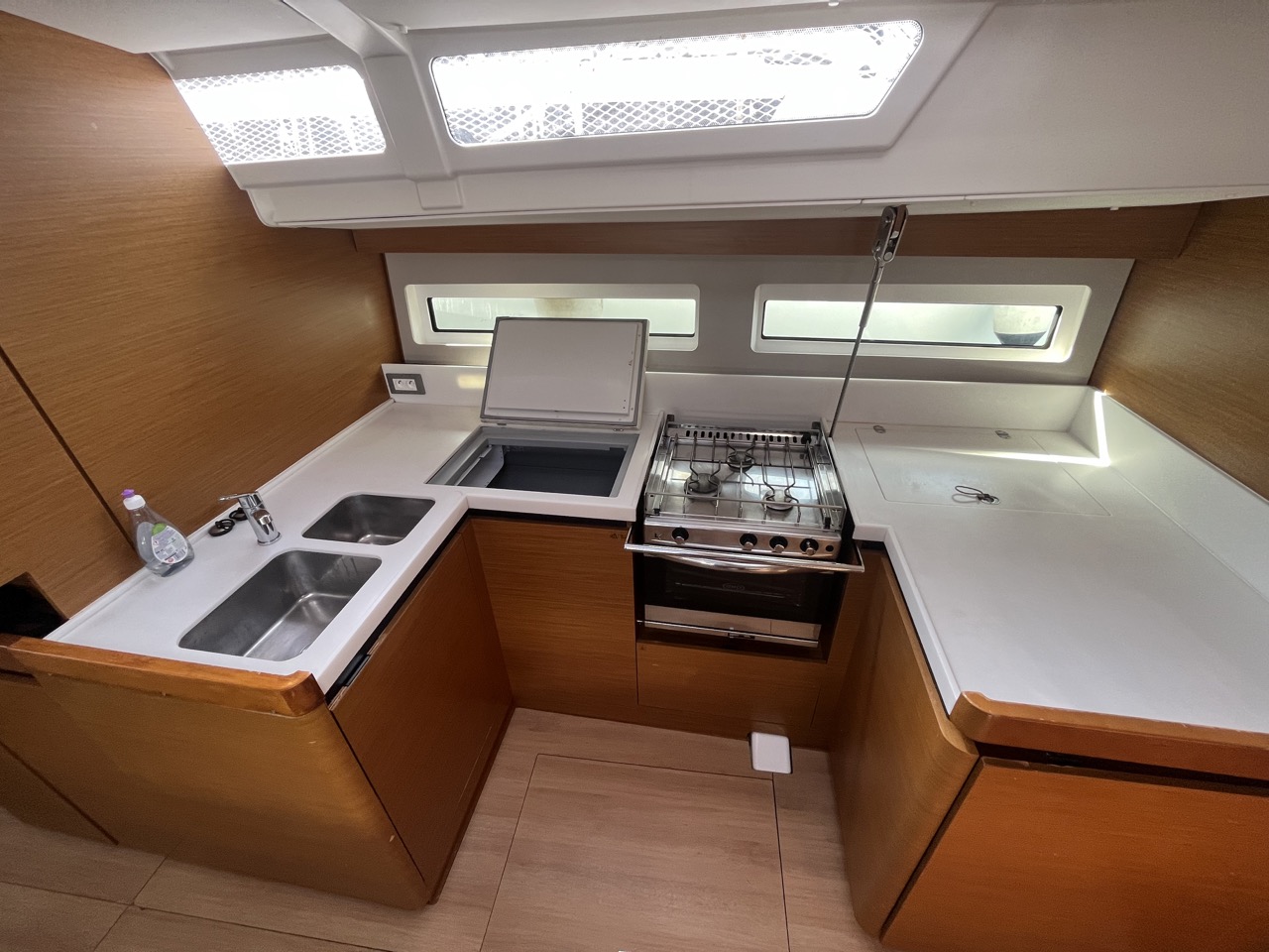 Sun Odyssey 490 — photo 18