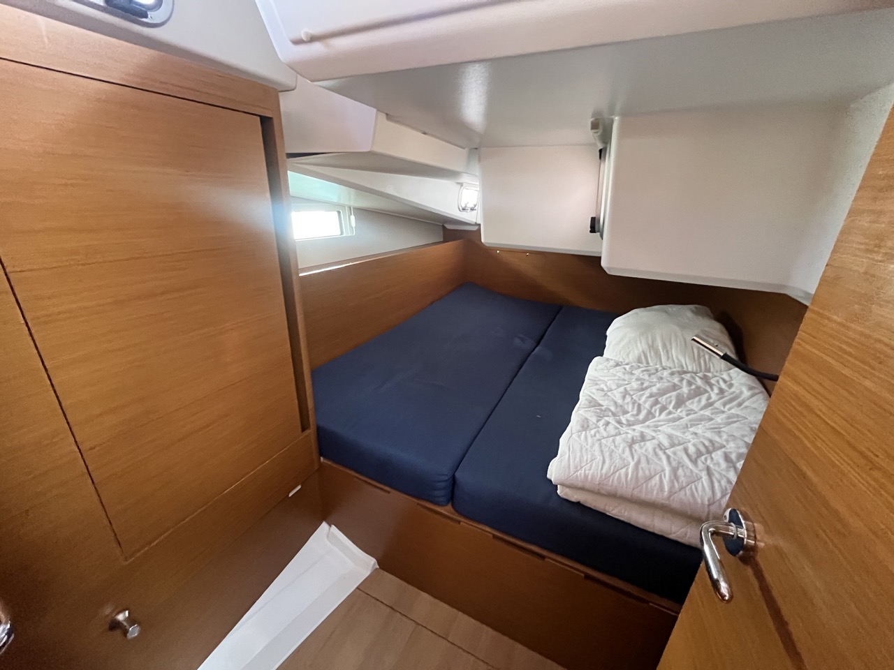 Sun Odyssey 490 — photo 15