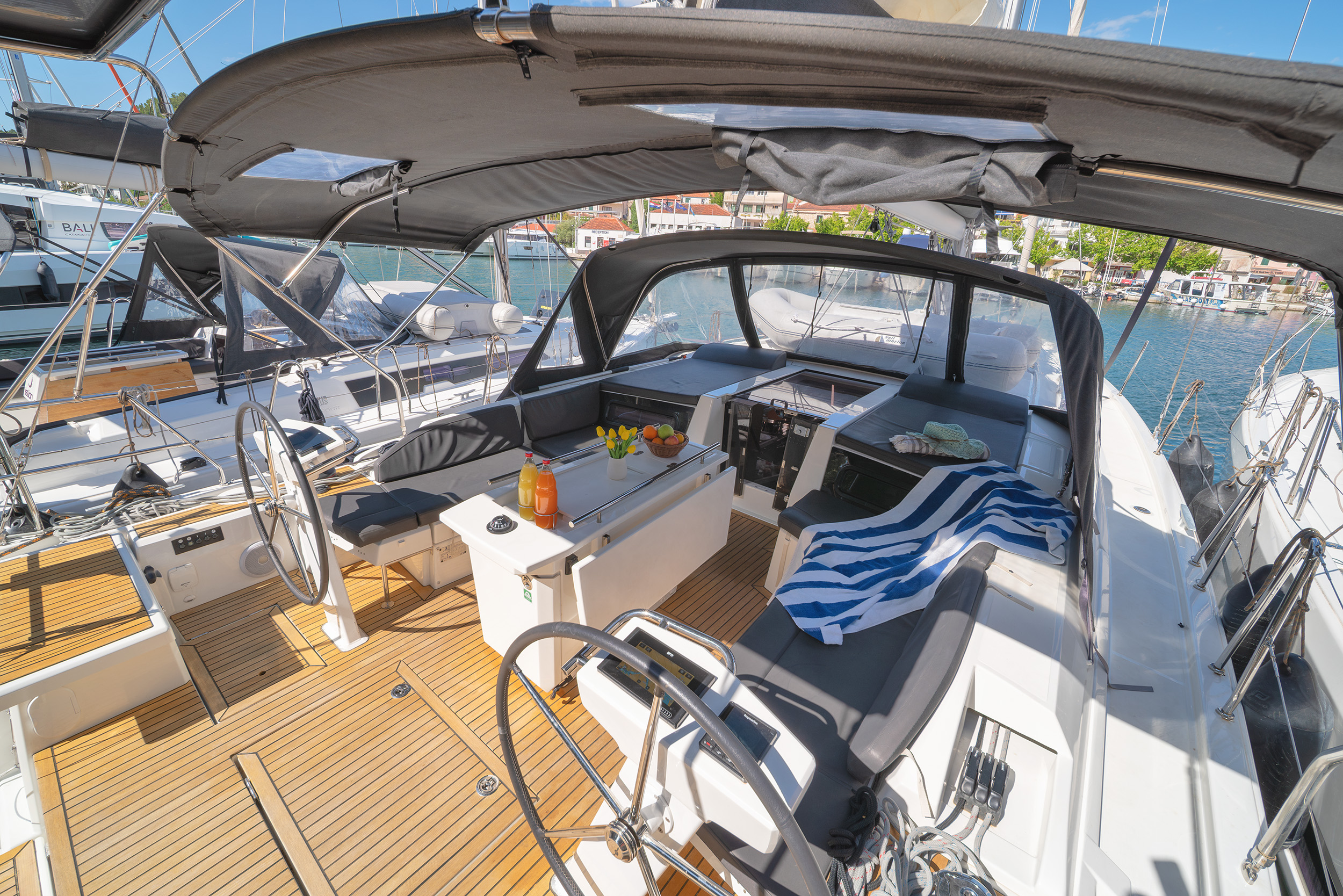 Oceanis 46.1 — photo 6