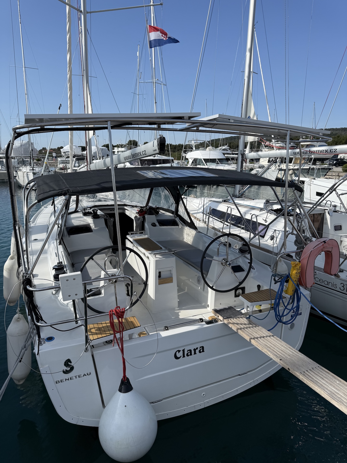 Oceanis 34.1 — photo 9