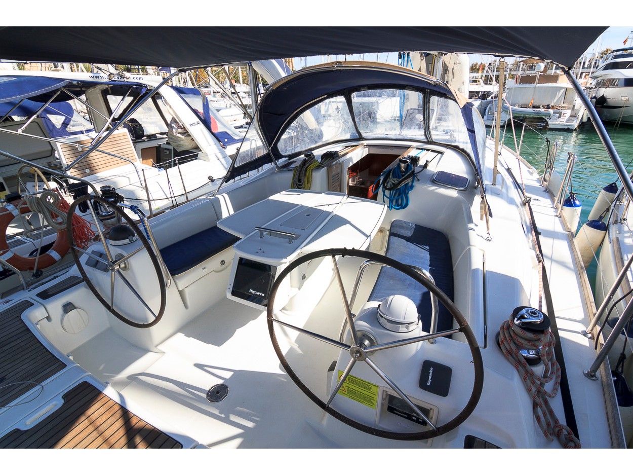 Oceanis 43 — photo 1
