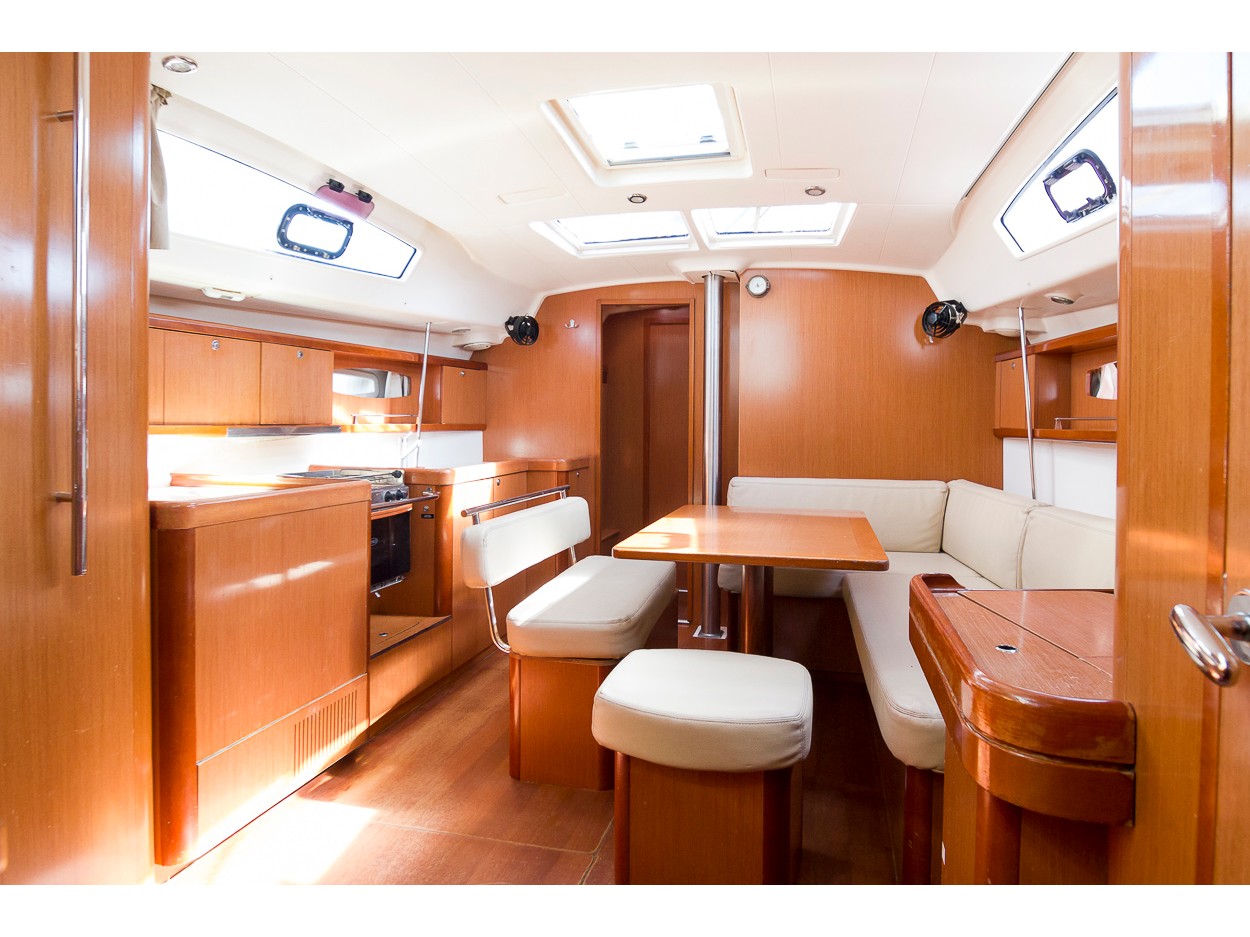 Oceanis 43 — photo 2