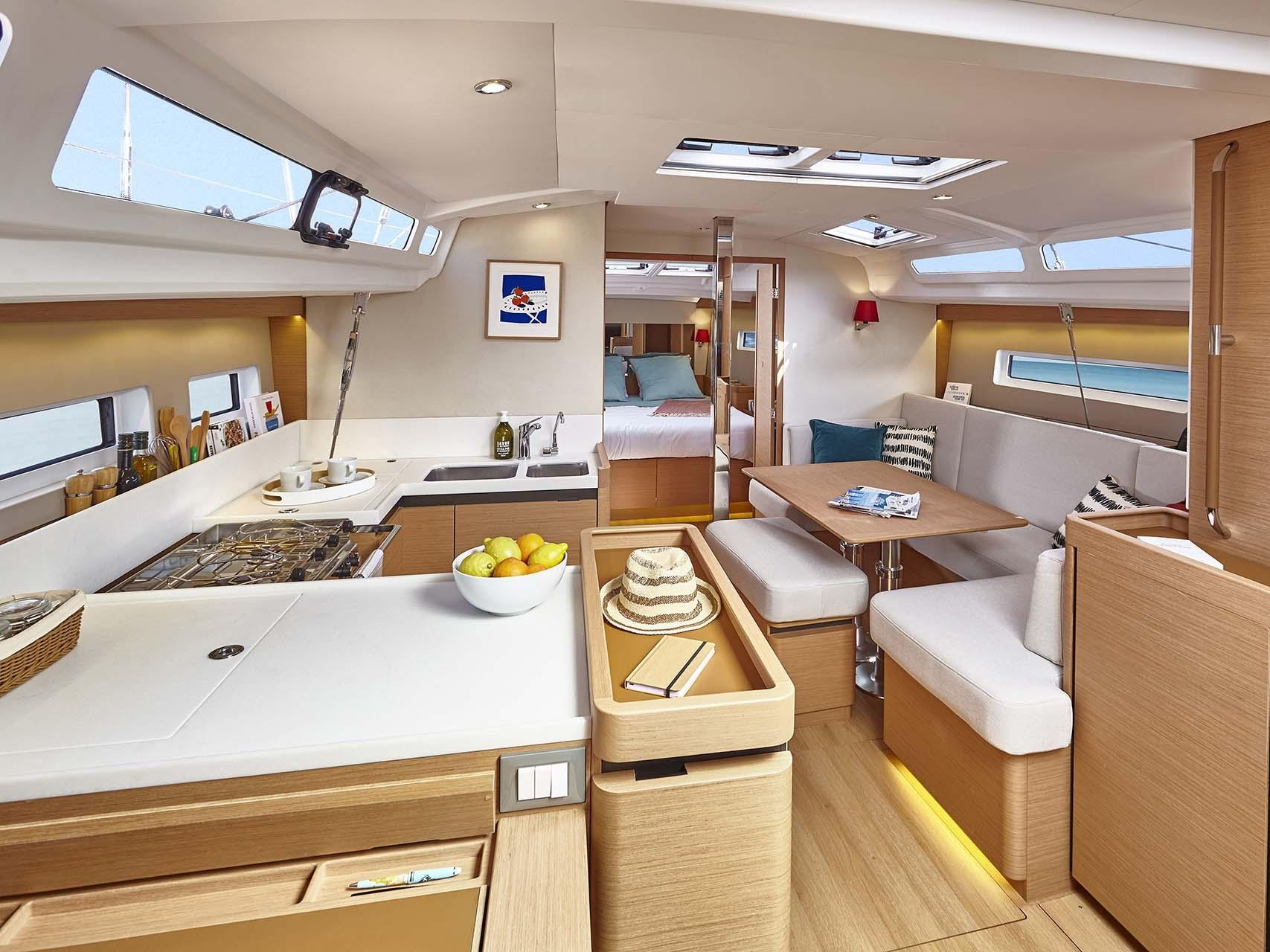 Sun Odyssey 440 - 3 cabins — photo 3