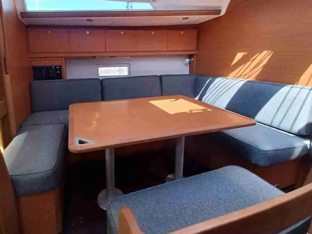Dufour 430 — photo 2