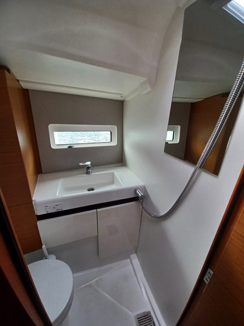 Sun Odyssey 490 — photo 4