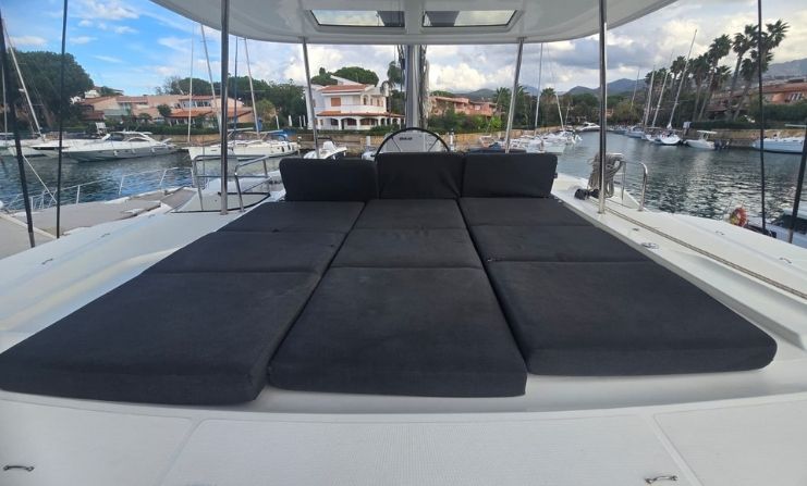 Lagoon 50 — photo 16